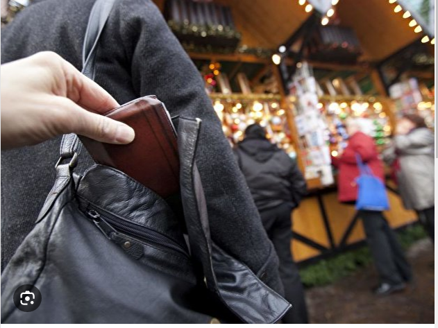 Tips for Avoiding Pickpockets